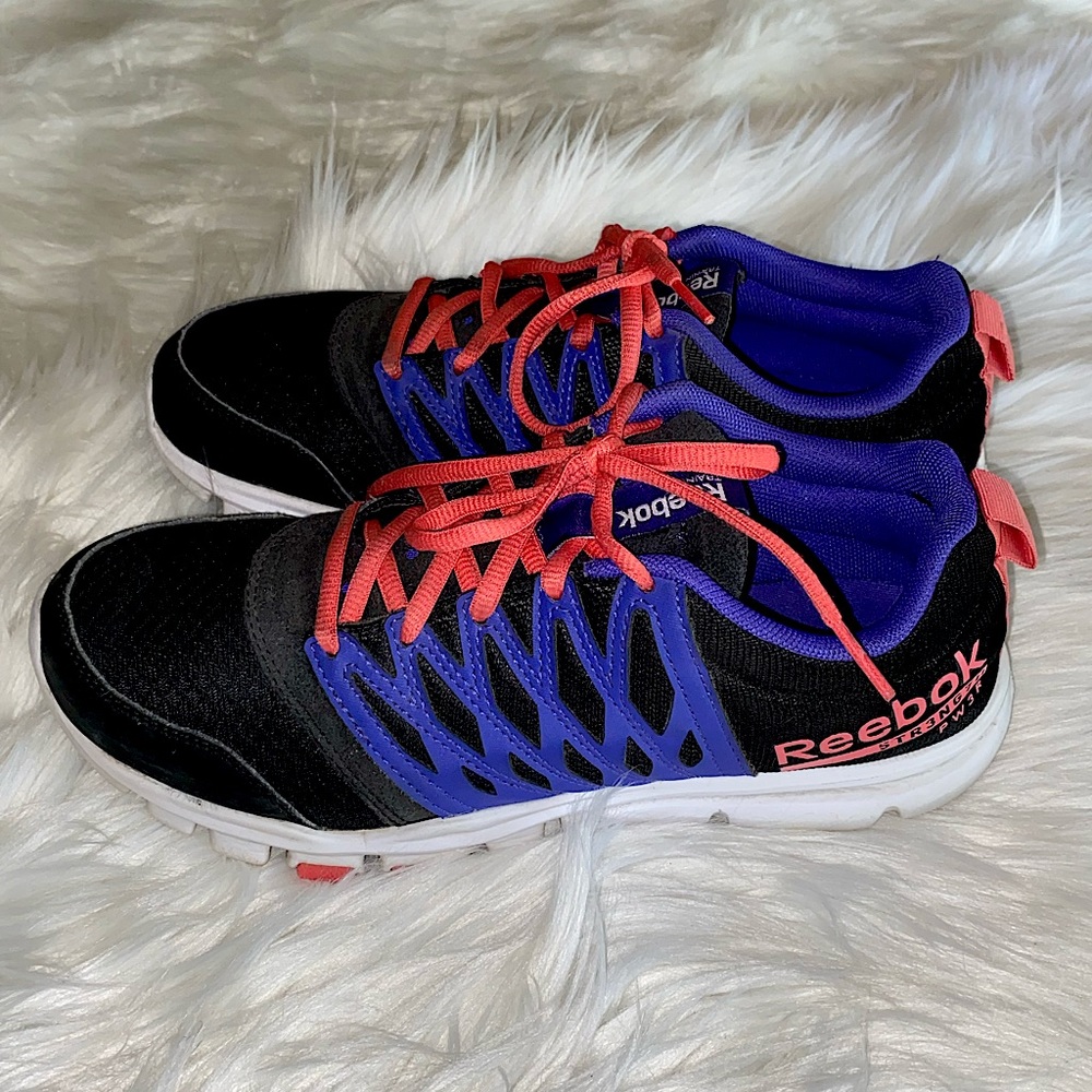 Reebok size 8 black & purple women training shoes neon